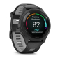 Preview: Forerunner® 265 Schwarz mit Schnellwechsel-Silikon-Armband 22 mm Schwarz/Hellgrau