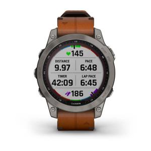 fēnix® 7 Sapphire Solar Titanium Titan mit braunem Lederarmband