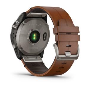 fēnix® 7X Sapphire Solar Titanium Titan mit braunem Lederarmband